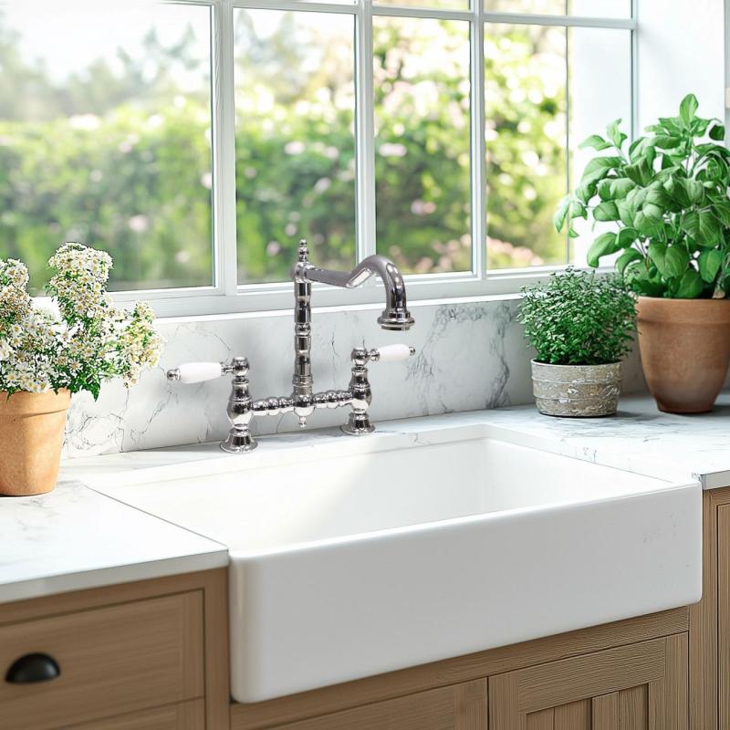 PB Nostalgische Brugkeukenkraan Chroom haakse uitloop met witte hendels PBN.CHR.H.WH