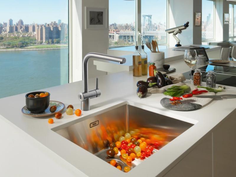 Franke massief rvs sensor Keukenkraan Atlas Neo draaibare uitloop inox 115.0625.489