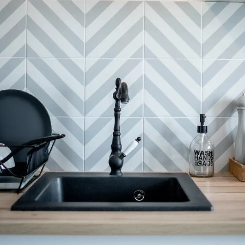 Aquadesign Marseille klassieke keukenmengkraan mat zwart