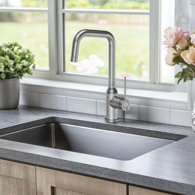 Quadri Stamford keukenmengkraan RVS met draaibare haakse uitloop 1208956097