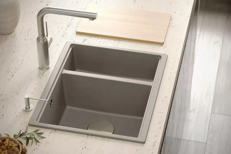 Quadri Newport II wit 1,5 spoelbak graniet opbouw en onderbouw spoelbak 555x460mm met rvs plug 1208957860