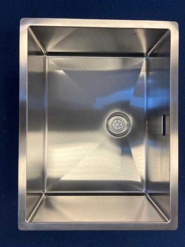 Hoeken licht gebogen Franke Bolero Plus New R10 B2X 210-50-37 RVS Spoelbak Vlakinbouw, onderbouw en opbouw 50x37 cm 1208972163